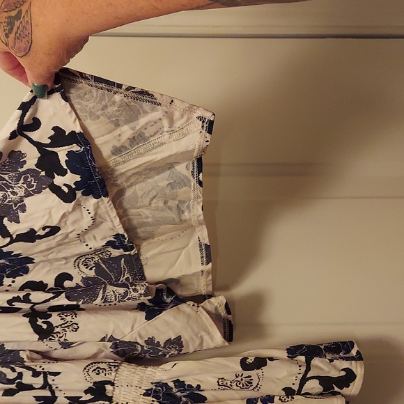 Women's Free People top - Picture 3 of 7